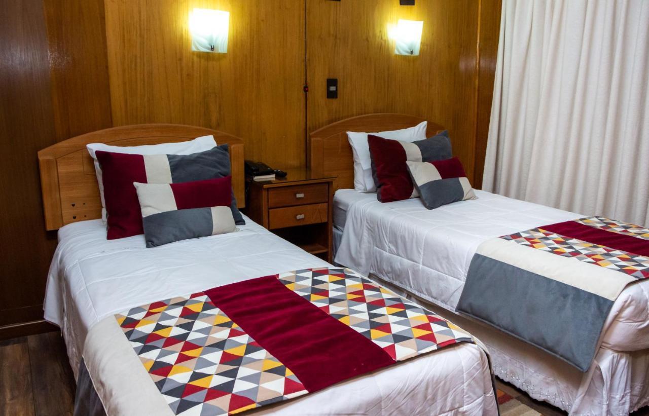 Hotel Gran Muso Лос-Анхелес Экстерьер фото